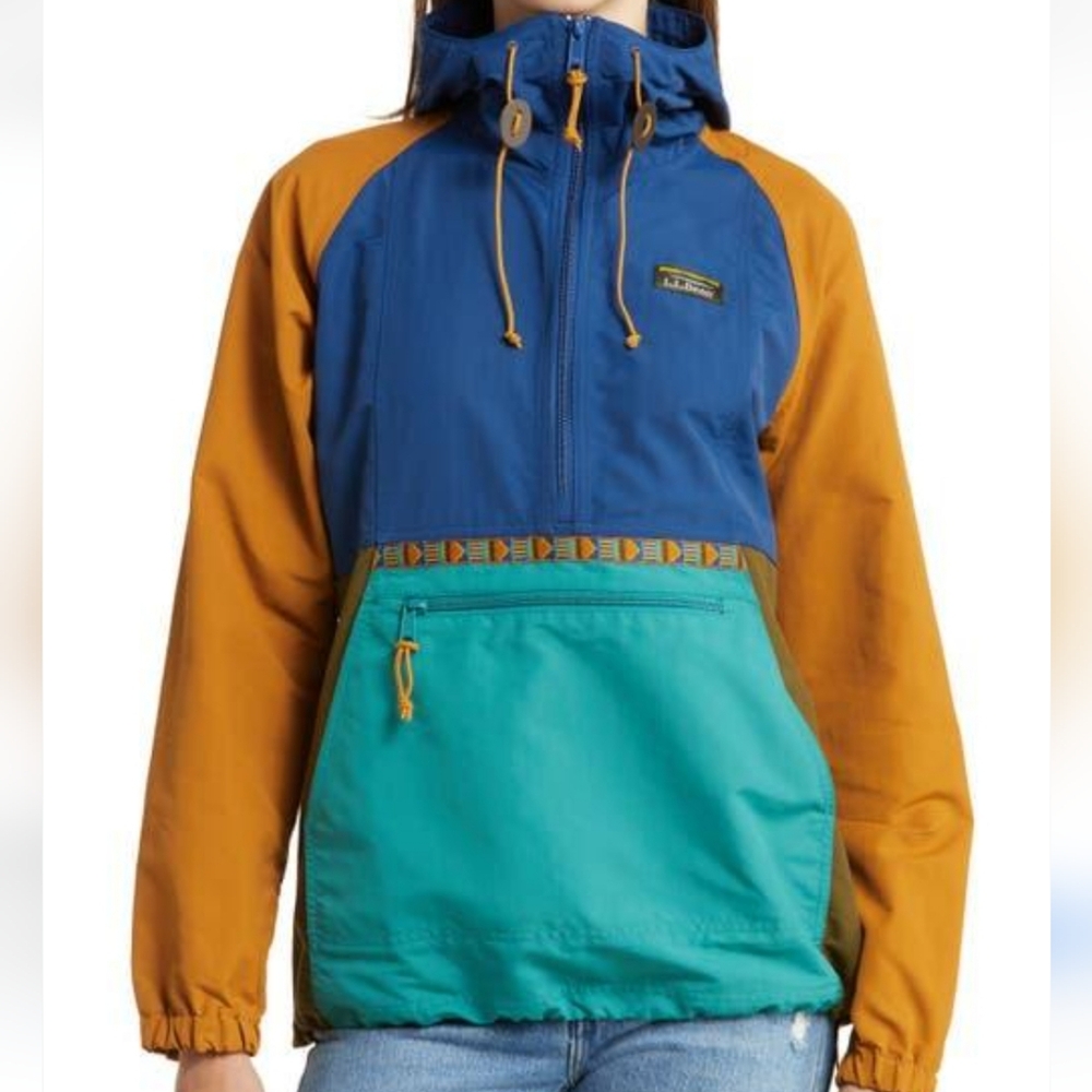 L.L. Bean Women's Blue, Teal, and Orange Mountain Classic Women's Anorak Wind